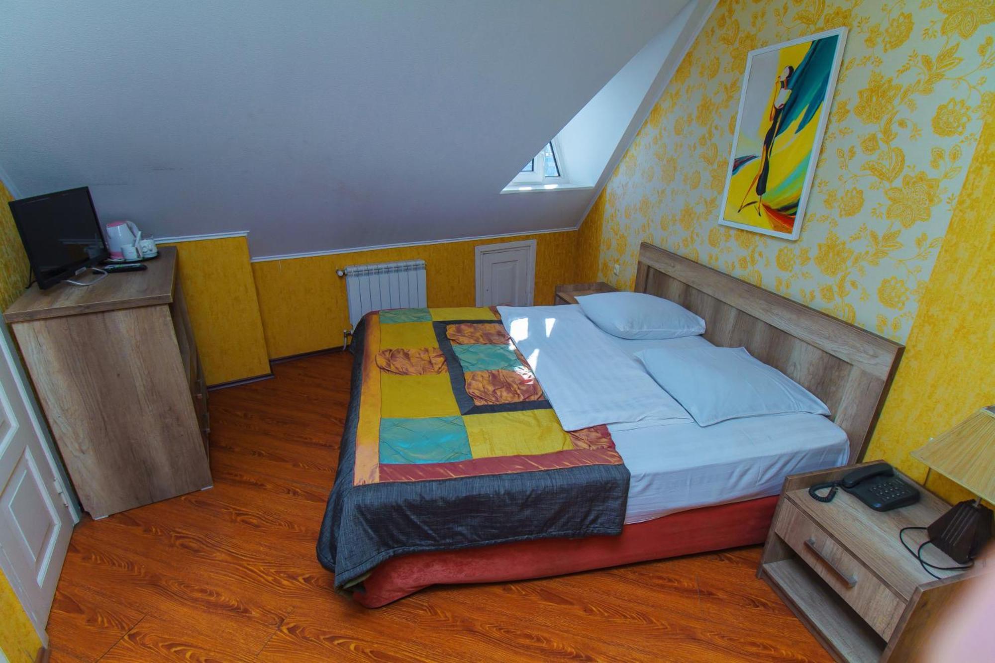 Irmeni Hotel Tbilisi Bagian luar foto