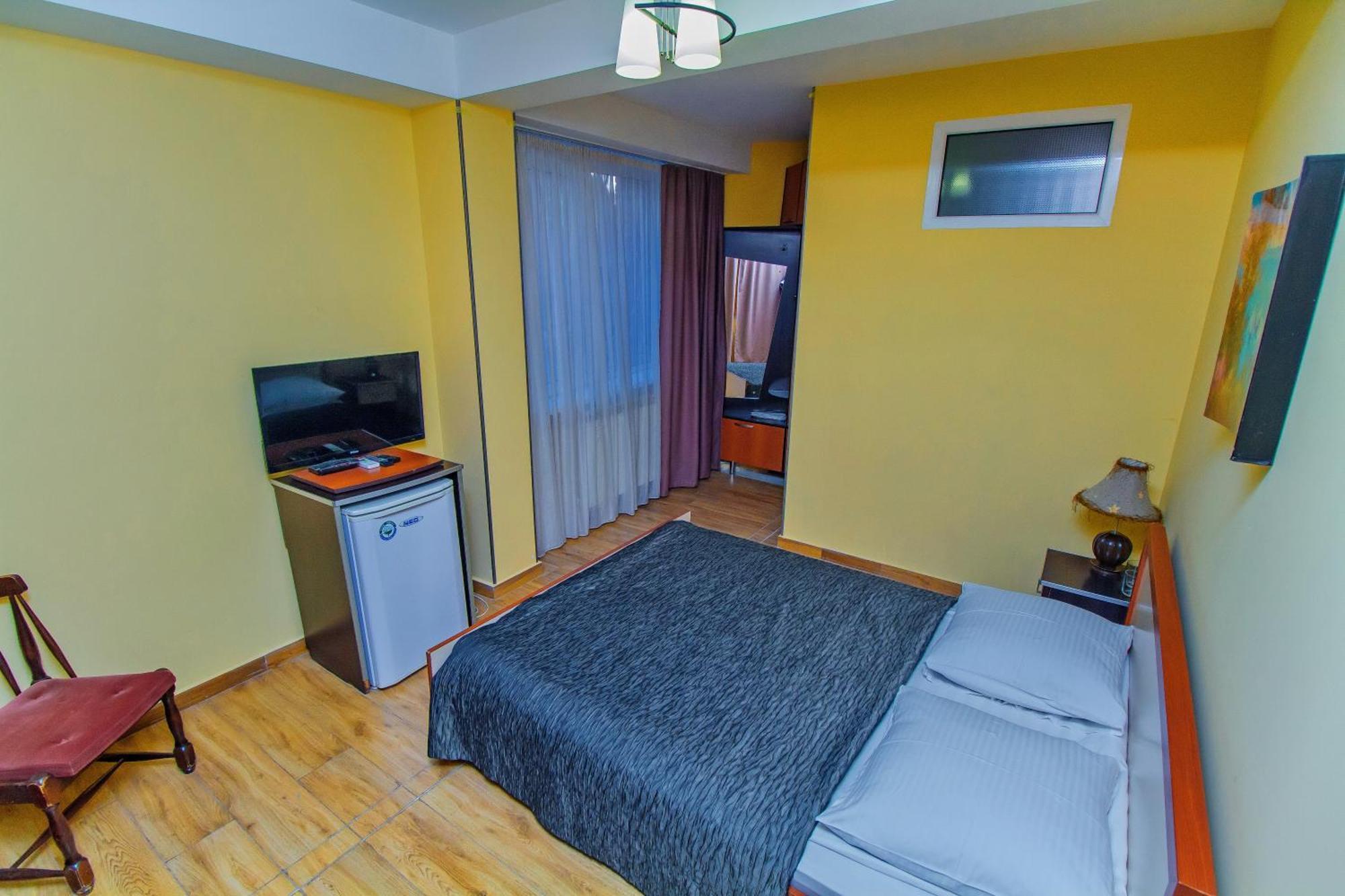 Irmeni Hotel Tbilisi Bagian luar foto