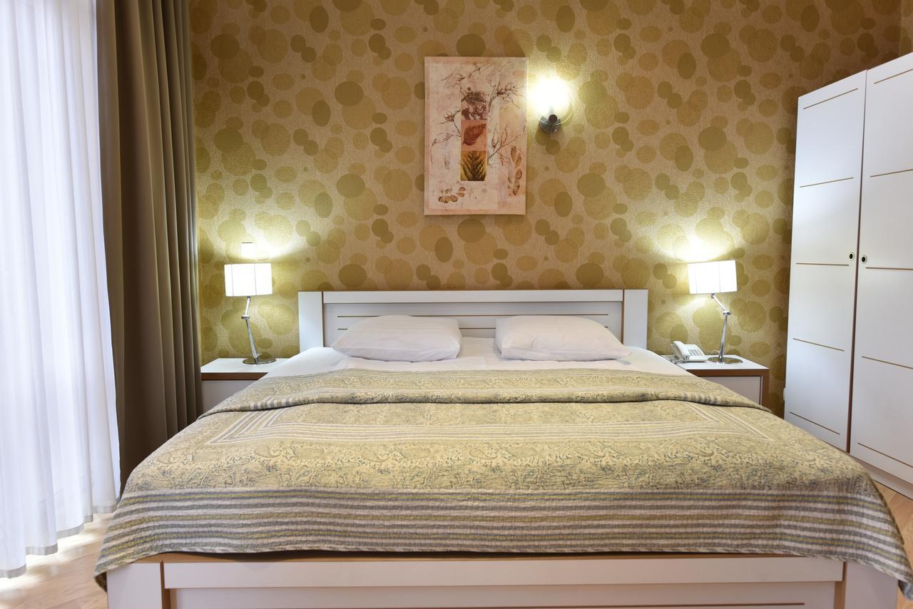 Irmeni Hotel Tbilisi Bagian luar foto