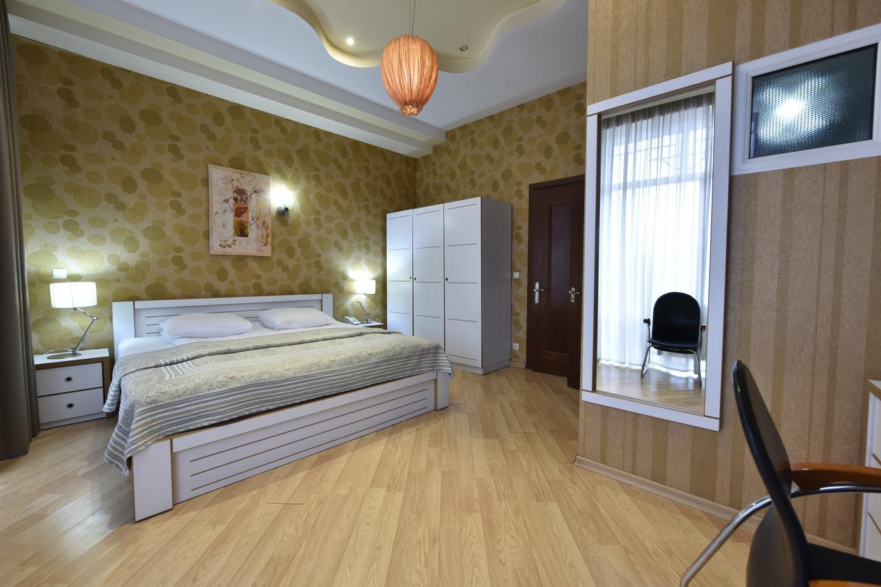 Irmeni Hotel Tbilisi Bagian luar foto