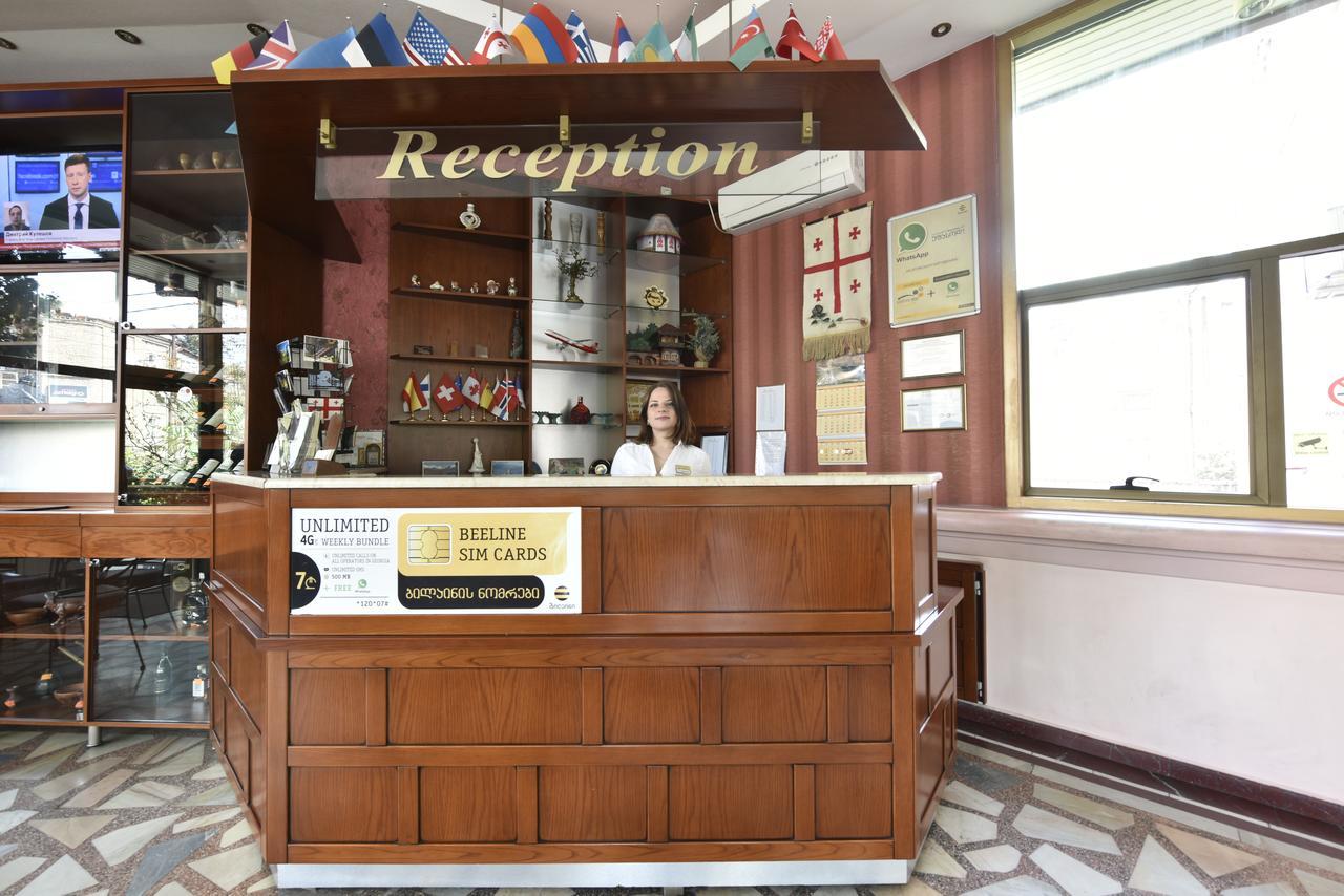 Irmeni Hotel Tbilisi Bagian luar foto